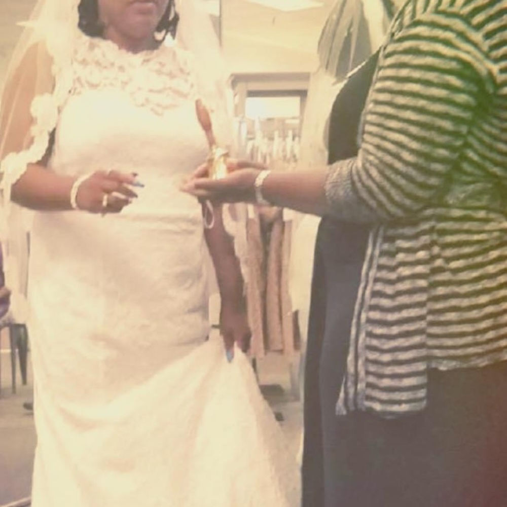 Wedding dress
